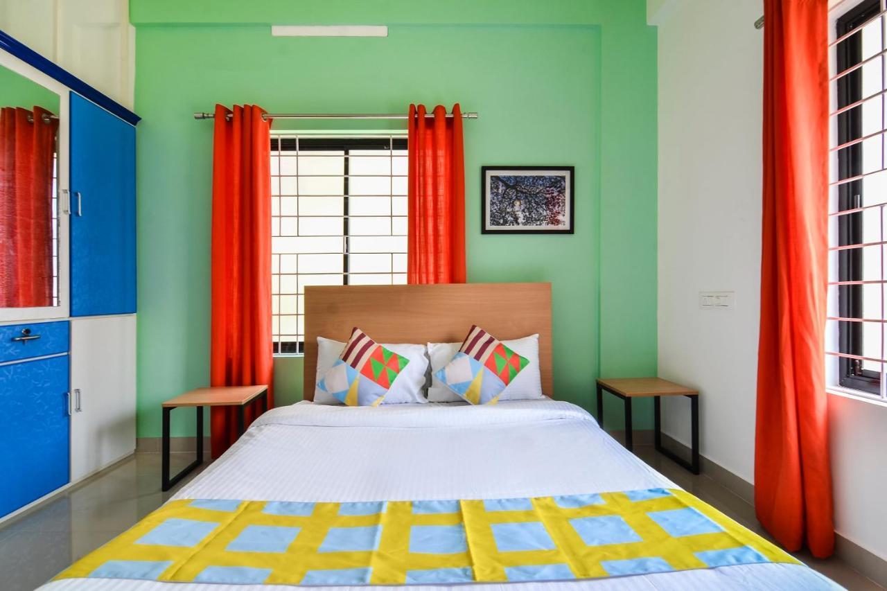 Oyo Home 81801 Akash Villa Trippapur エクステリア 写真