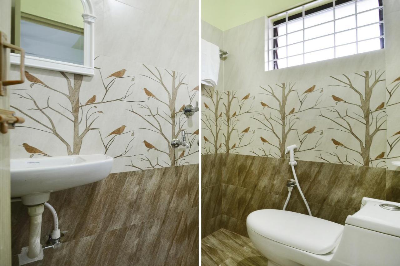 Oyo Home 81801 Akash Villa Trippapur エクステリア 写真
